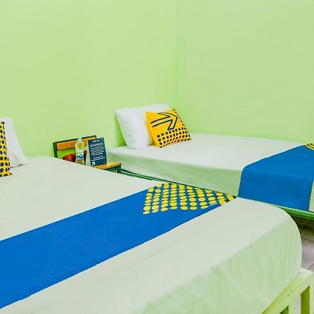 לוואנג Spot On 2081 Sriwijaya Family Residence מראה חיצוני תמונה