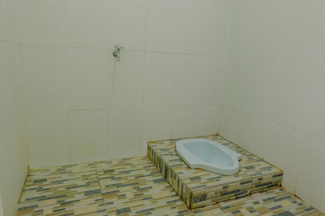 לוואנג Spot On 2081 Sriwijaya Family Residence מראה חיצוני תמונה